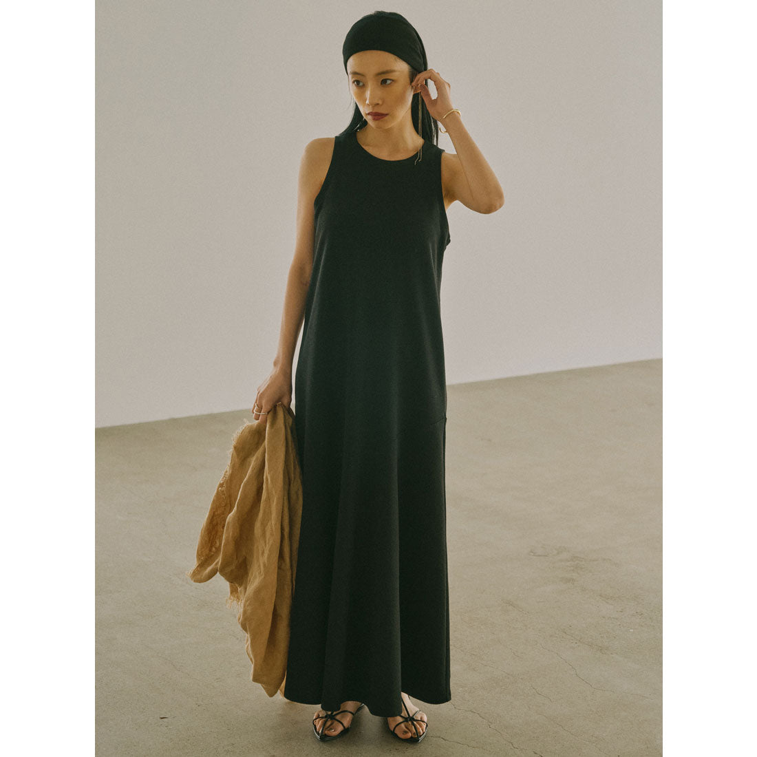 アニュアンス anuans テクスチャーカットワンピース (WHITE) WHITE