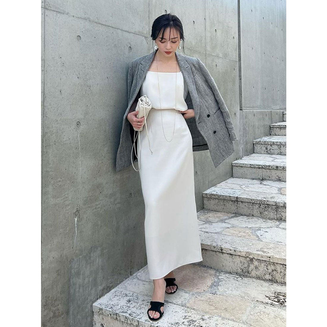 アニュアンス anuans 【23ver.】バックサテンタイトスカート