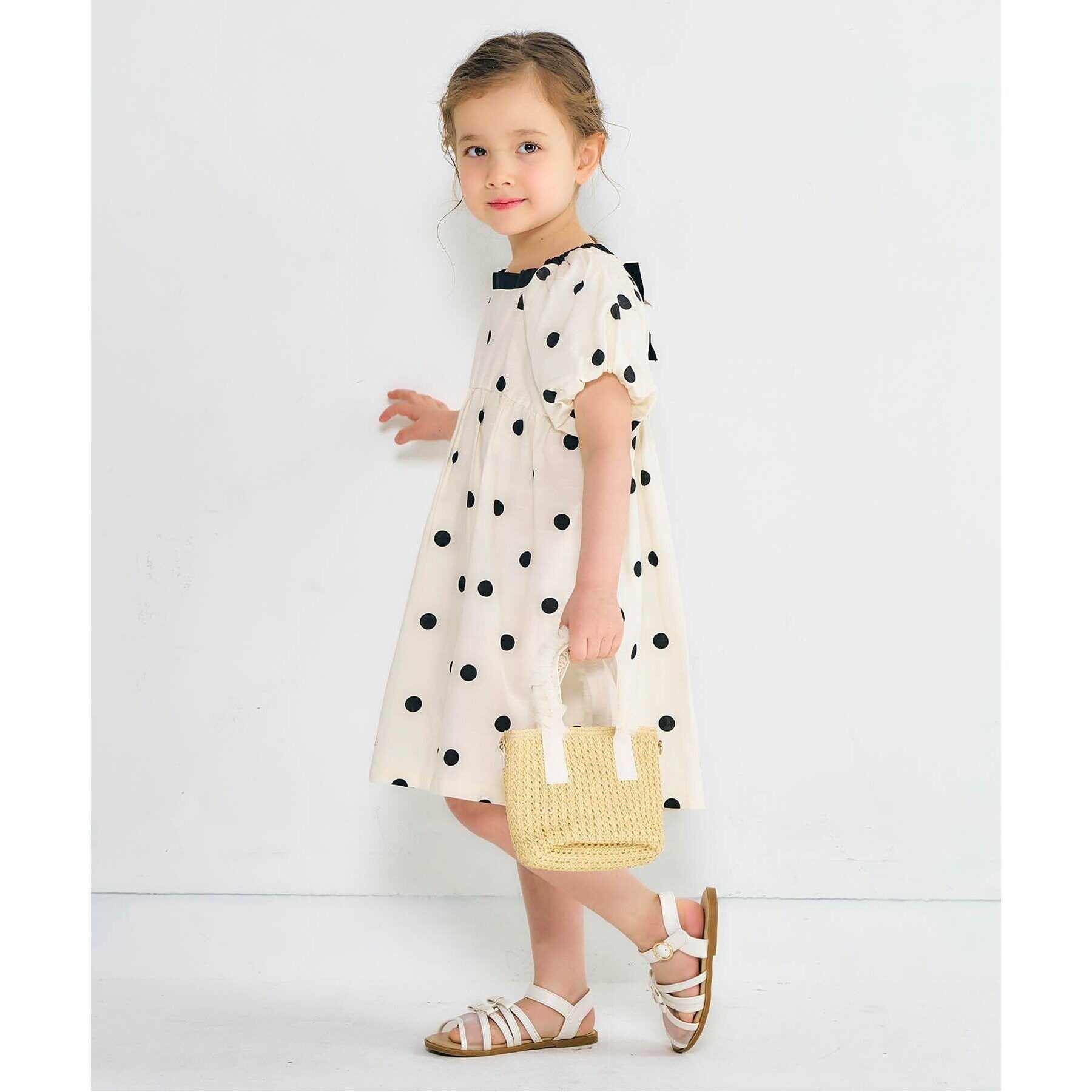 アプレ レ クール apres les cours リボンメッシュサンダル (アイボリー) アイボリー