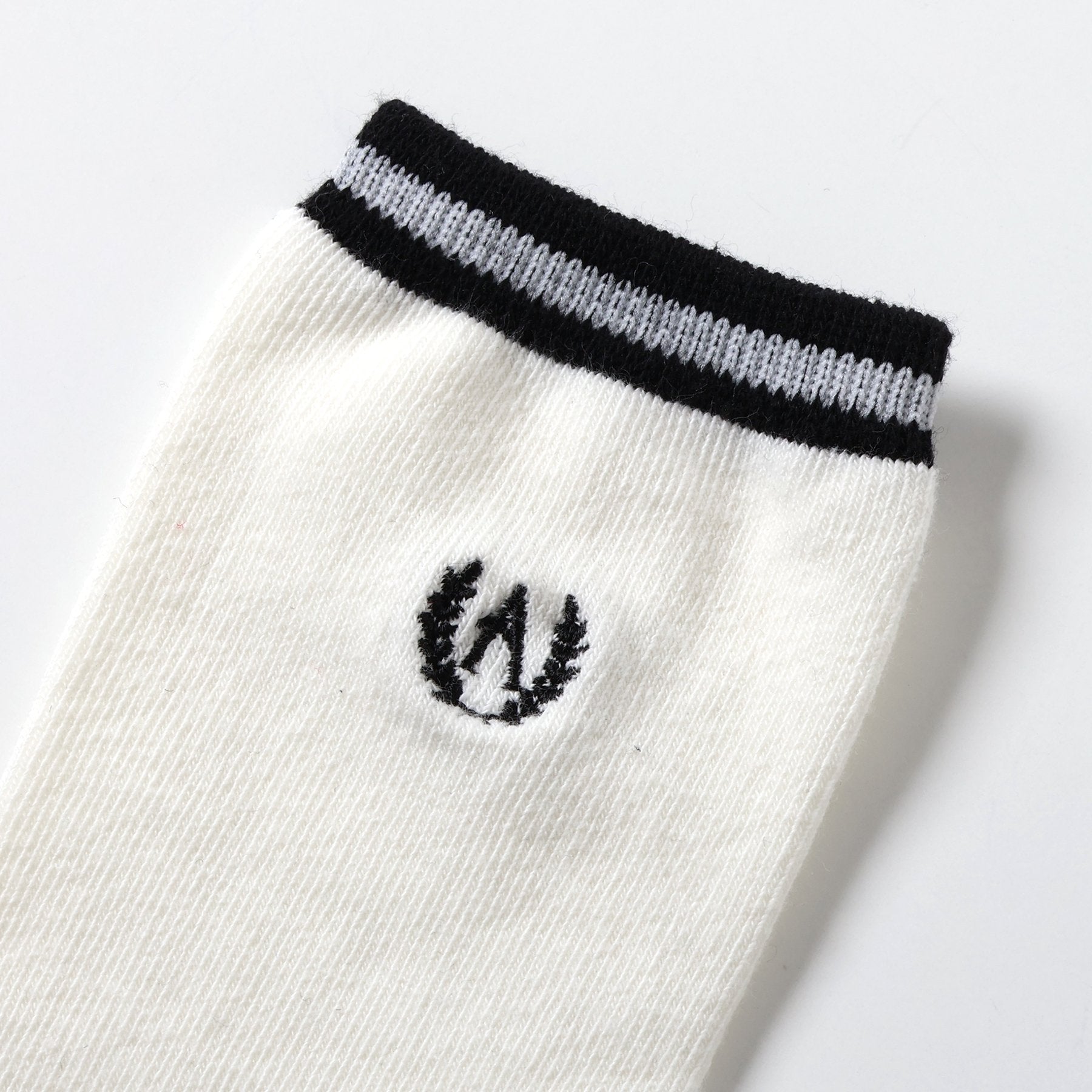 "Apres les cours" uniform high socks