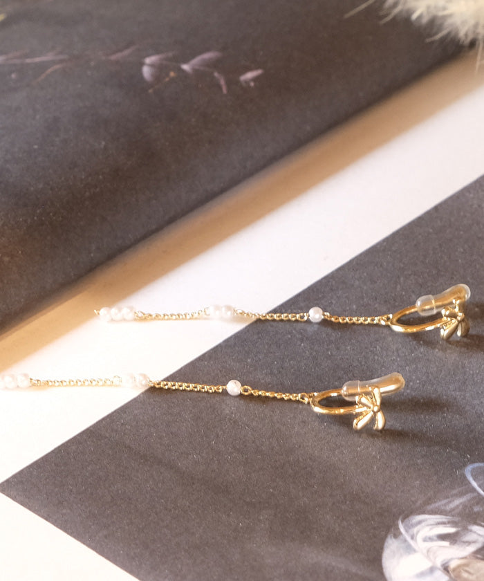 アクアガレージ aquagarage リボンパールスイングイヤリング レディース (ゴールド) ゴールド