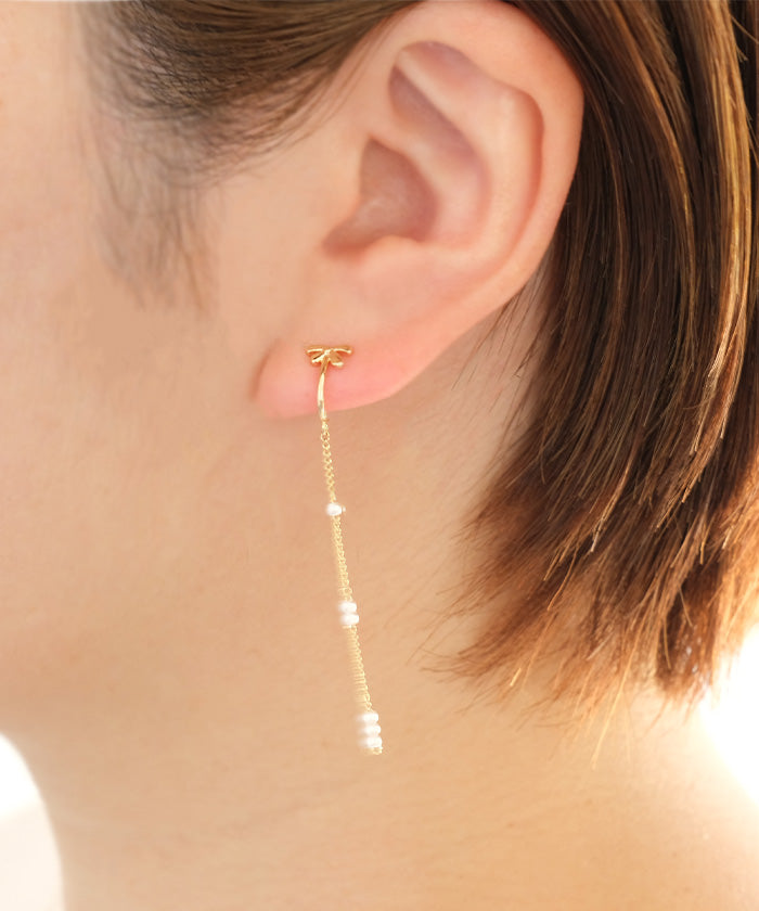 アクアガレージ aquagarage リボンパールスイングイヤリング レディース (ゴールド) ゴールド