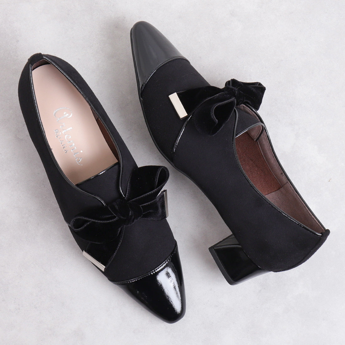 アルテミス バイ ダイアナ artemis by DIANA ベルベットリボン マニッシュシューズ (黒人工シルキー) 黒人工シルキー