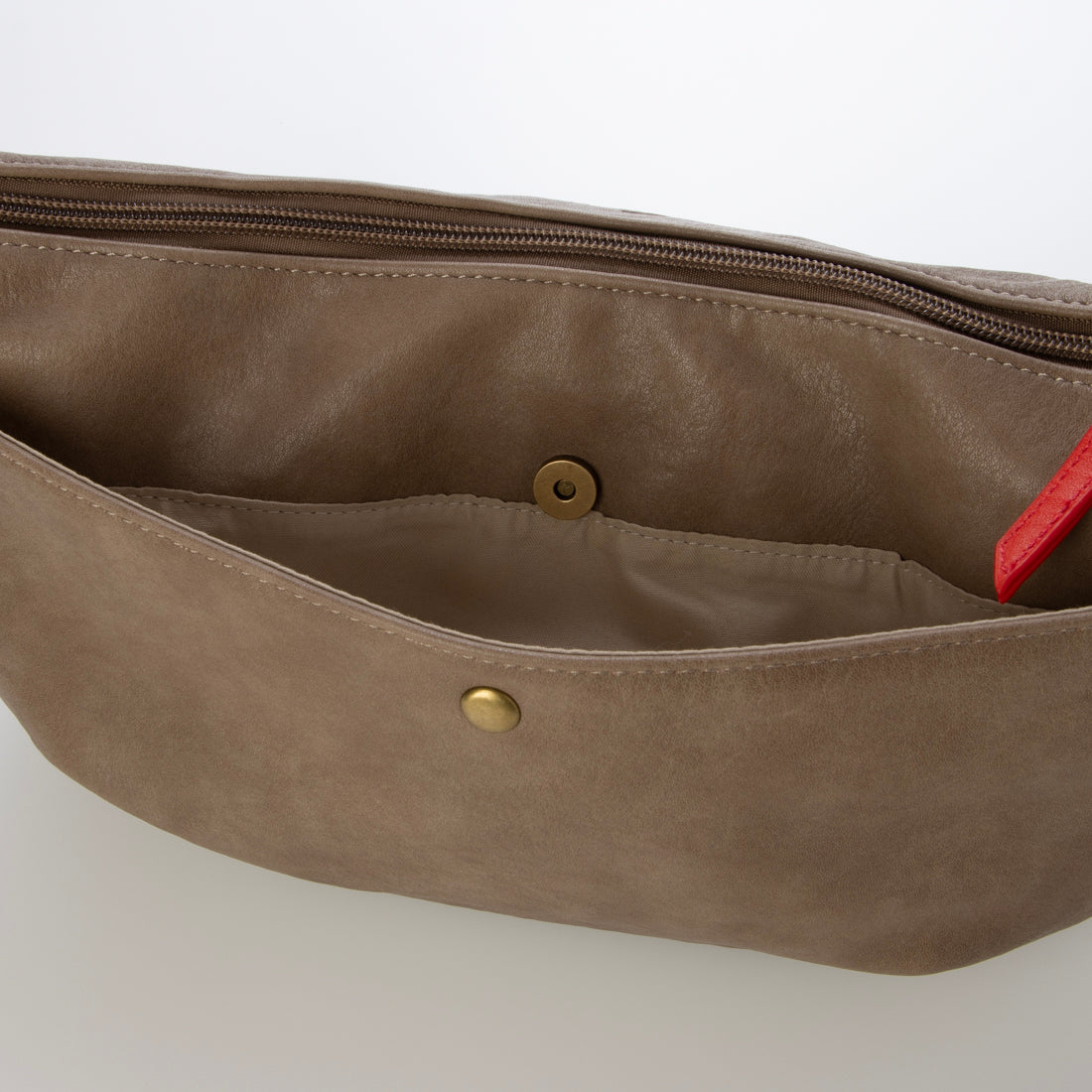 アーニーアーノルドパーマー arnie arnold palmer ソフトタッチ半月型ショルダー (ベージュ) ベージュ