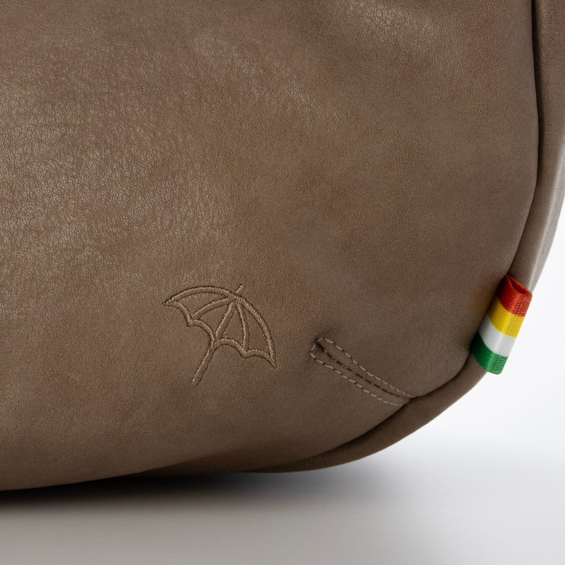 アーニーアーノルドパーマー arnie arnold palmer ソフトタッチ半月型ショルダー (ベージュ) ベージュ