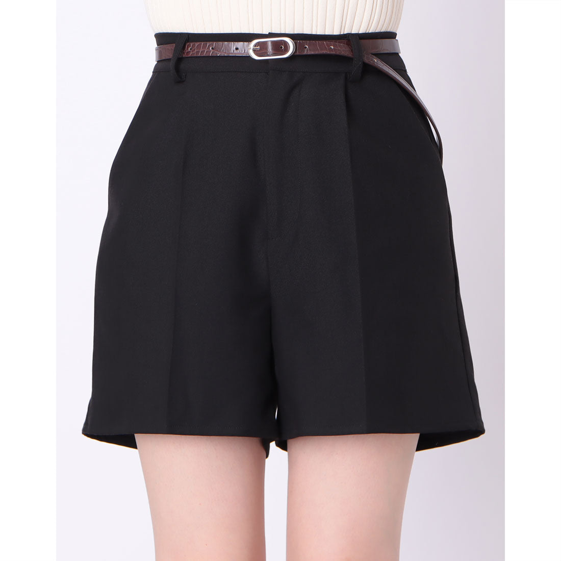 アルシーヴ archives ベルト付きTRショートパンツ (IVO) IVO