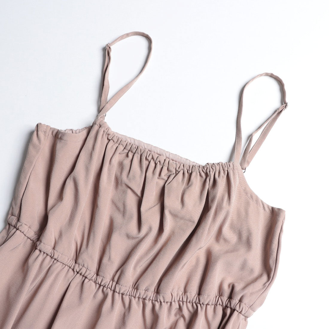 アルシーヴ archives ラメ透かしドロストニット×ティアードキャミワンピースSET (IVO) IVO