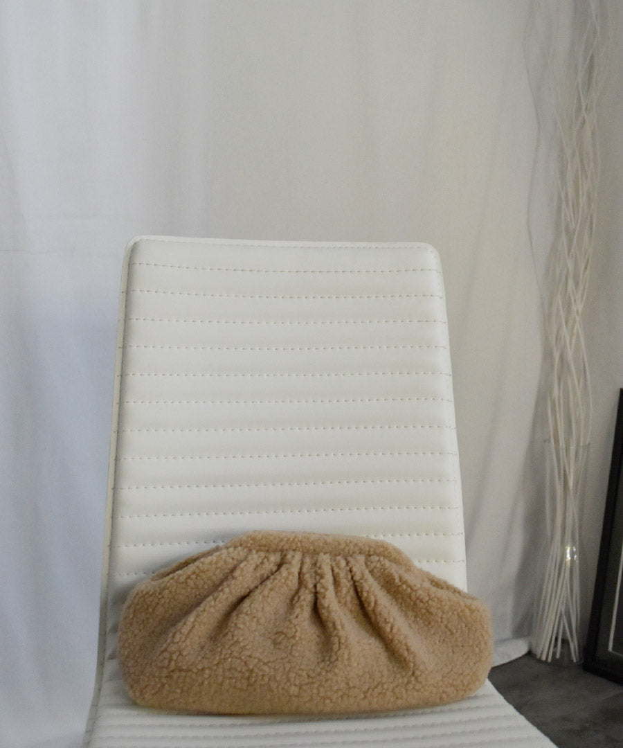 ARGO TOKYO ARGO TOKYO Shoulder Leather Boa Cloud Hand Bag 26098 Shoulder Leather Boa Cloud Hand Bag