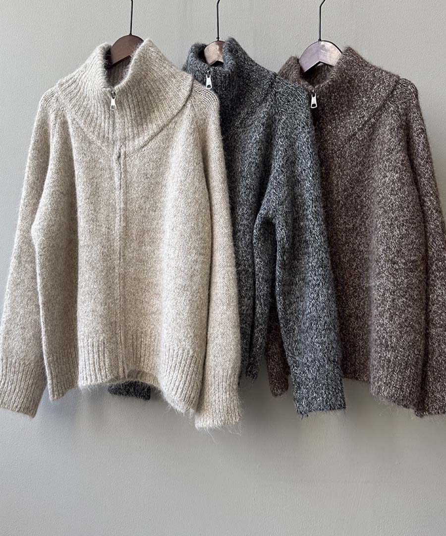 アルゴトウキョウ ARGO TOKYO Soft touch Zip-up High-Neck Knit 25075 ソフトタッチジップアップハイネックニット (アイボリー) アイボリー