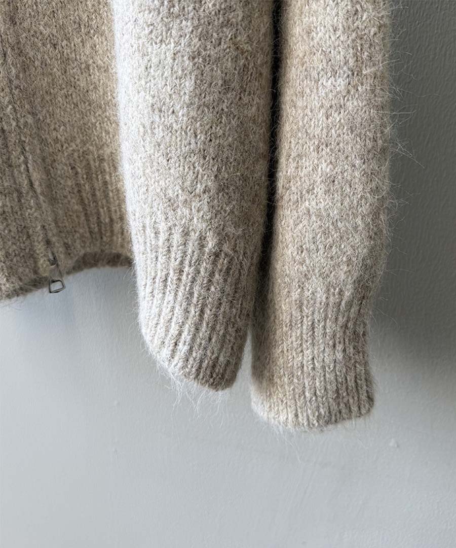 アルゴトウキョウ ARGO TOKYO Soft touch Zip-up High-Neck Knit 25075 ソフトタッチジップアップハイネックニット (アイボリー) アイボリー