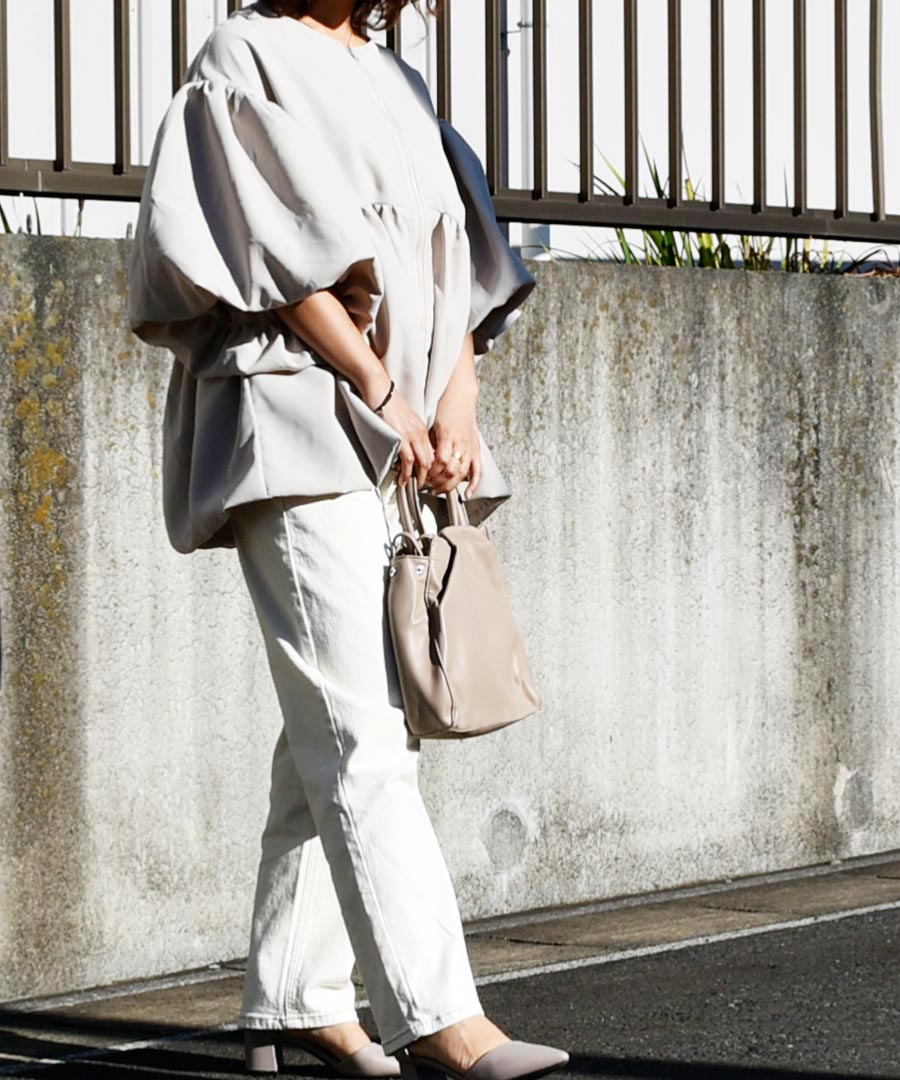 ARGO TOKYO Puff Sleeve Flear Blouse 23063 Puff Sleeve Flared Gathered Top Gathered Blouse Puff Sleeve Flared Blouse Flared Top Tops