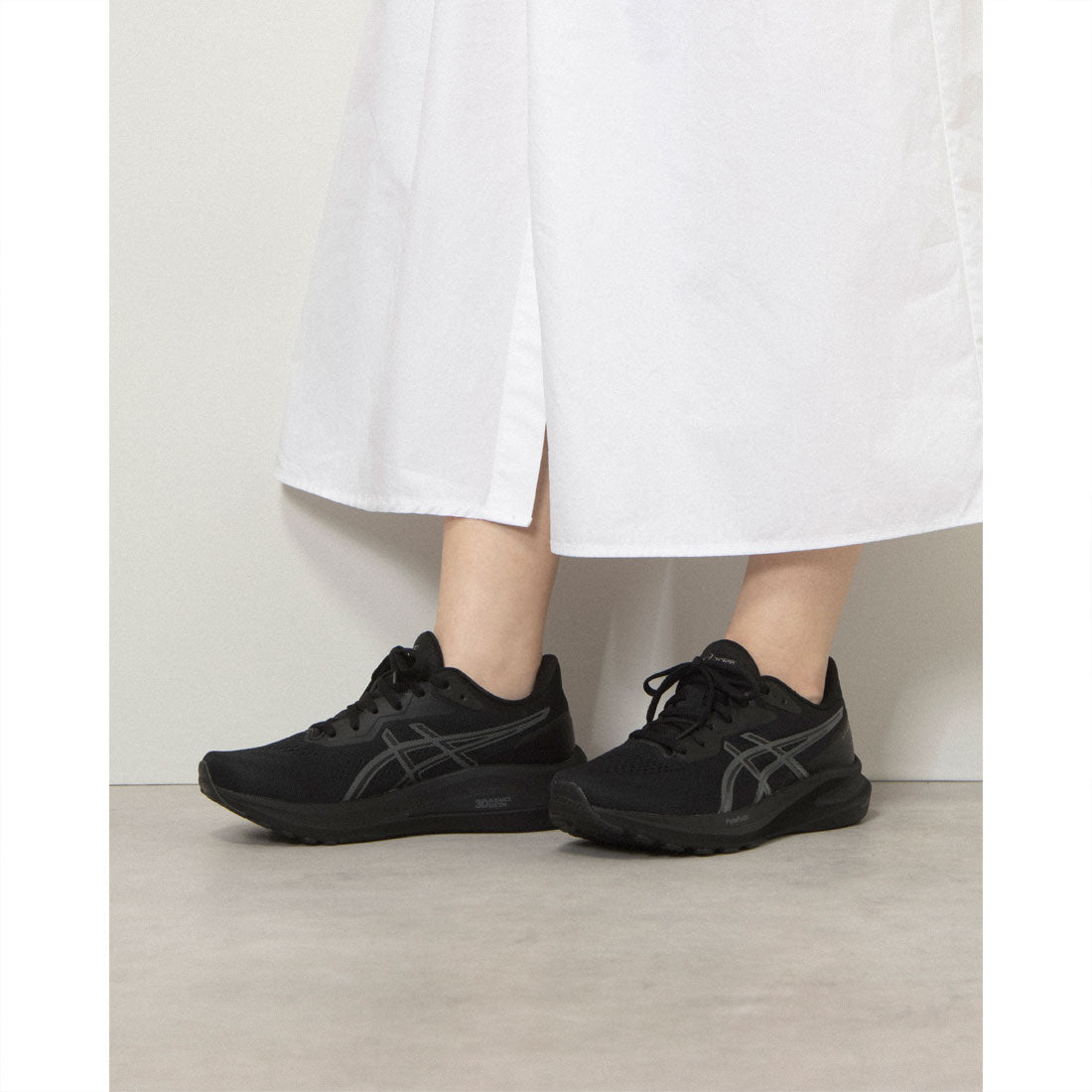 ASICS Women's Sneakers Running Shoes GT-1000 13