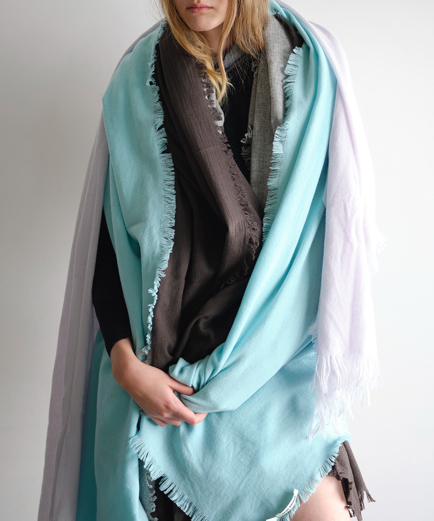 アソースメレ ASAUCE MELER ウルトラファインラムミニバスケットストール / AM24F-ST18 (ライトブルー) ライトブルー