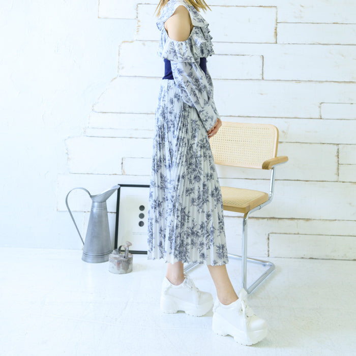 アタガール attagirl 厚底フリルスニーカー (ホワイトスムース) ホワイトスムース
