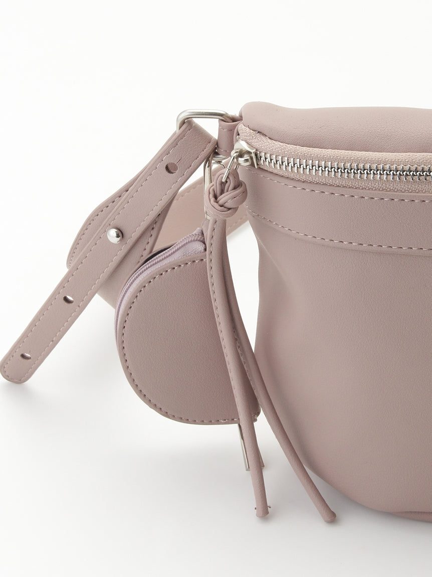 アット At 半月ポーチ付きボディバッグ