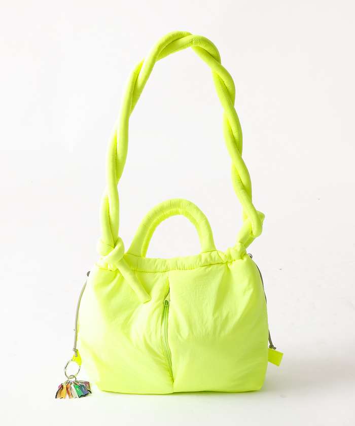 ノミネ NOMINE 【cheek】puff kinchaku 2WAY tote 巾着 ショルダーバ (グレー) グレー