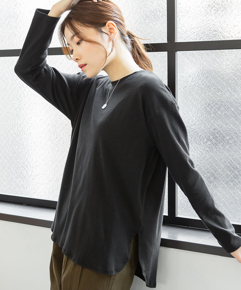 アットワン atONE ラウンドヘムカットソー