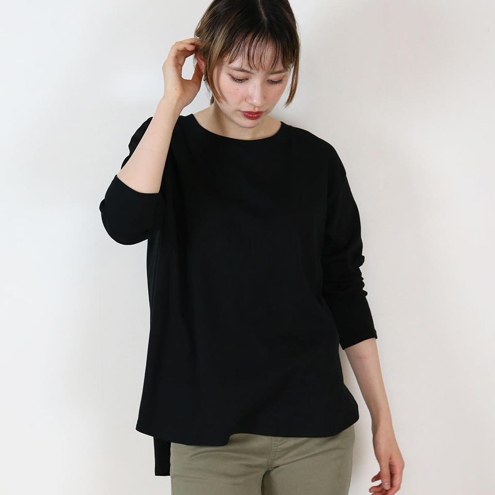 アットワン atONE ラウンドヘムカットソー