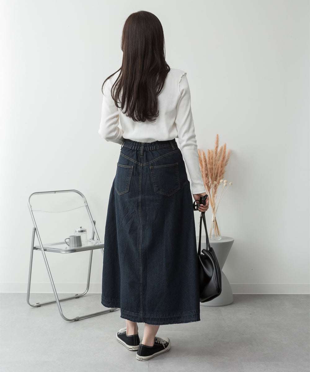atONE Side Tuck Denim Skirt