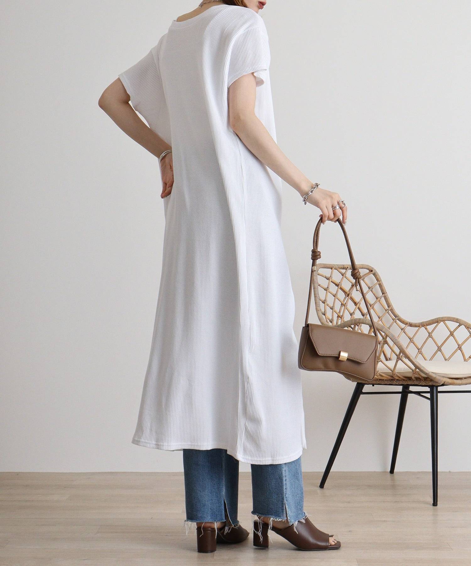 アットワン atONE ワッフルバックボタンワンピース