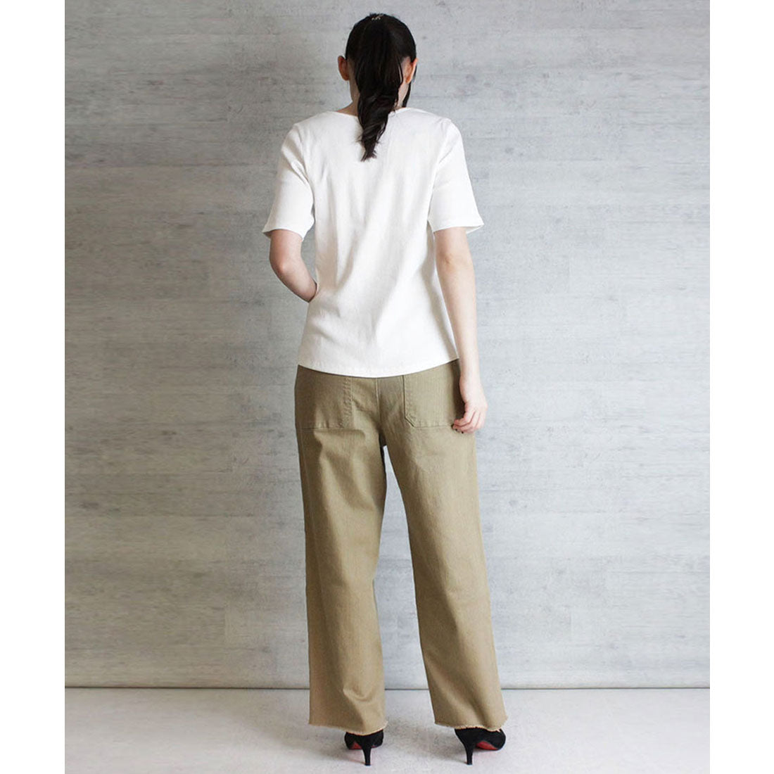 アットワン atONE Vネック5分袖コットンリブTシャツ