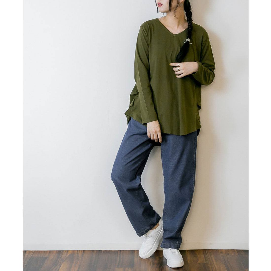 アットワン atONE 脇タックVネック長袖カットソー (KHAKI) カーキ