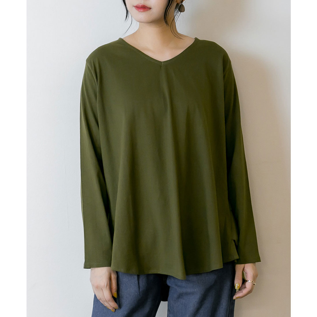 アットワン atONE 脇タックVネック長袖カットソー (KHAKI) カーキ