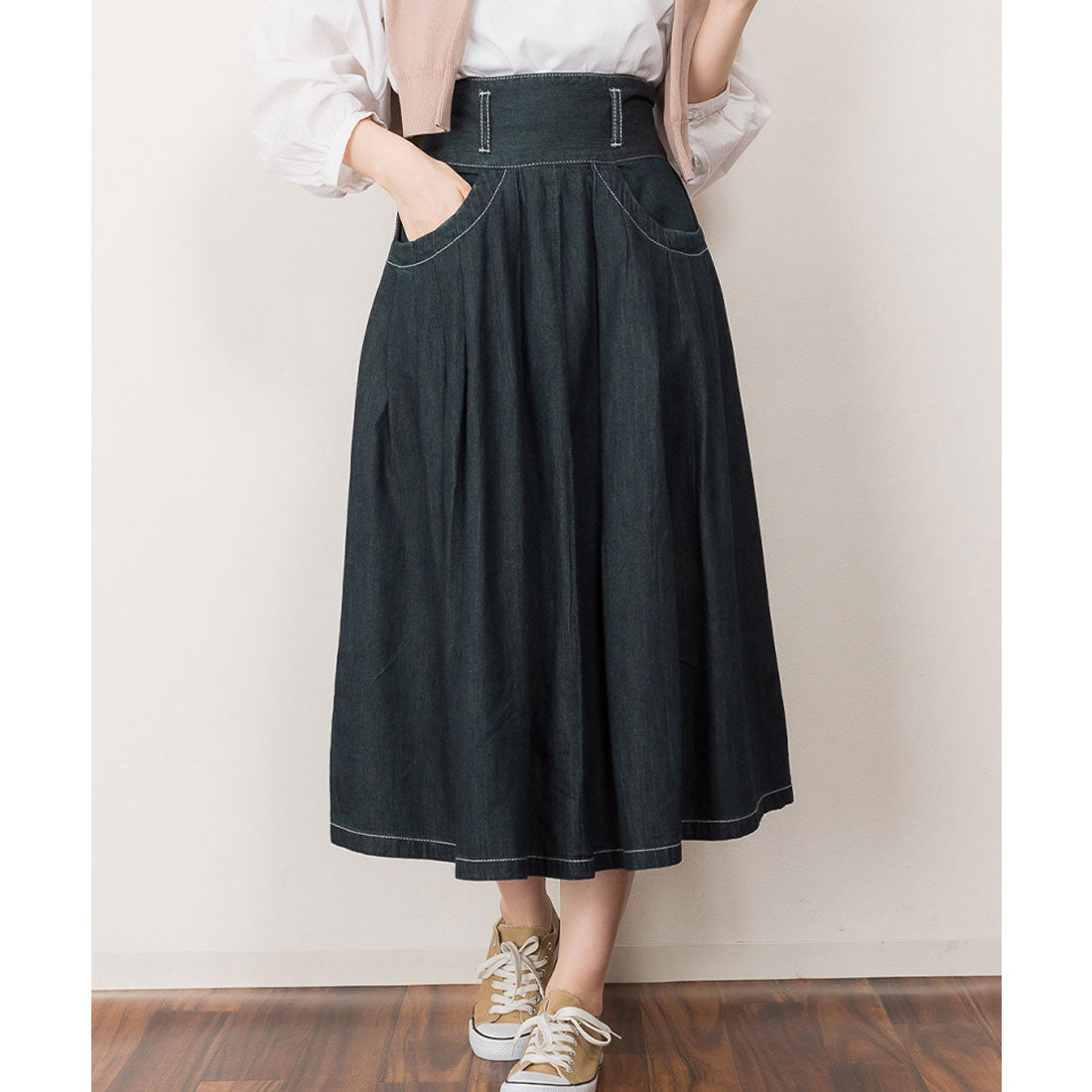 アットワン atONE タックフレアデニムスカート