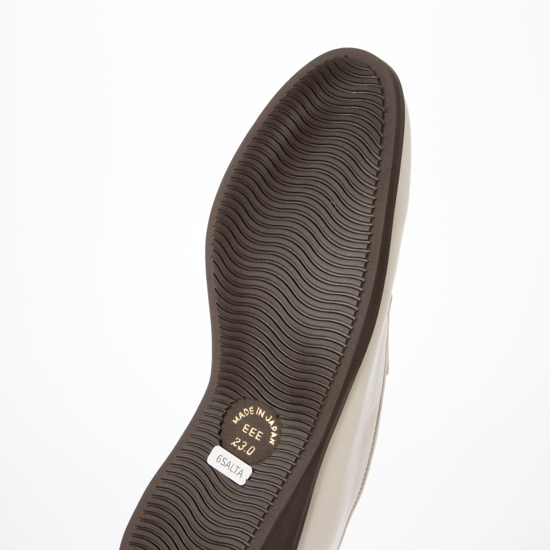 アトリエ Atelier 【3E】ラバーバンド付きラウンドトゥシューズ (ホワイトB) ホワイトB