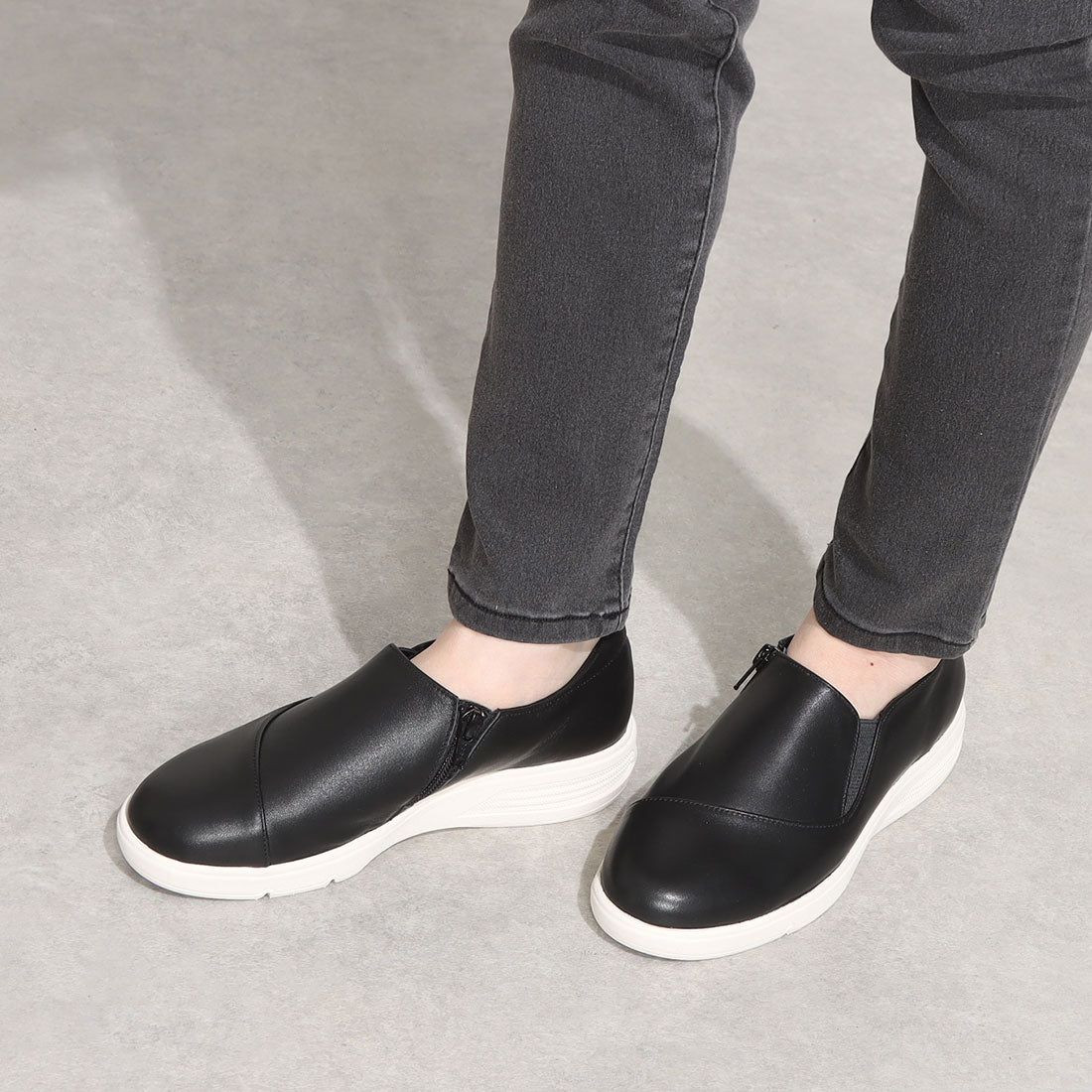 アトリエ Atelier 【3E】【レイン対応】スポーツシューズ