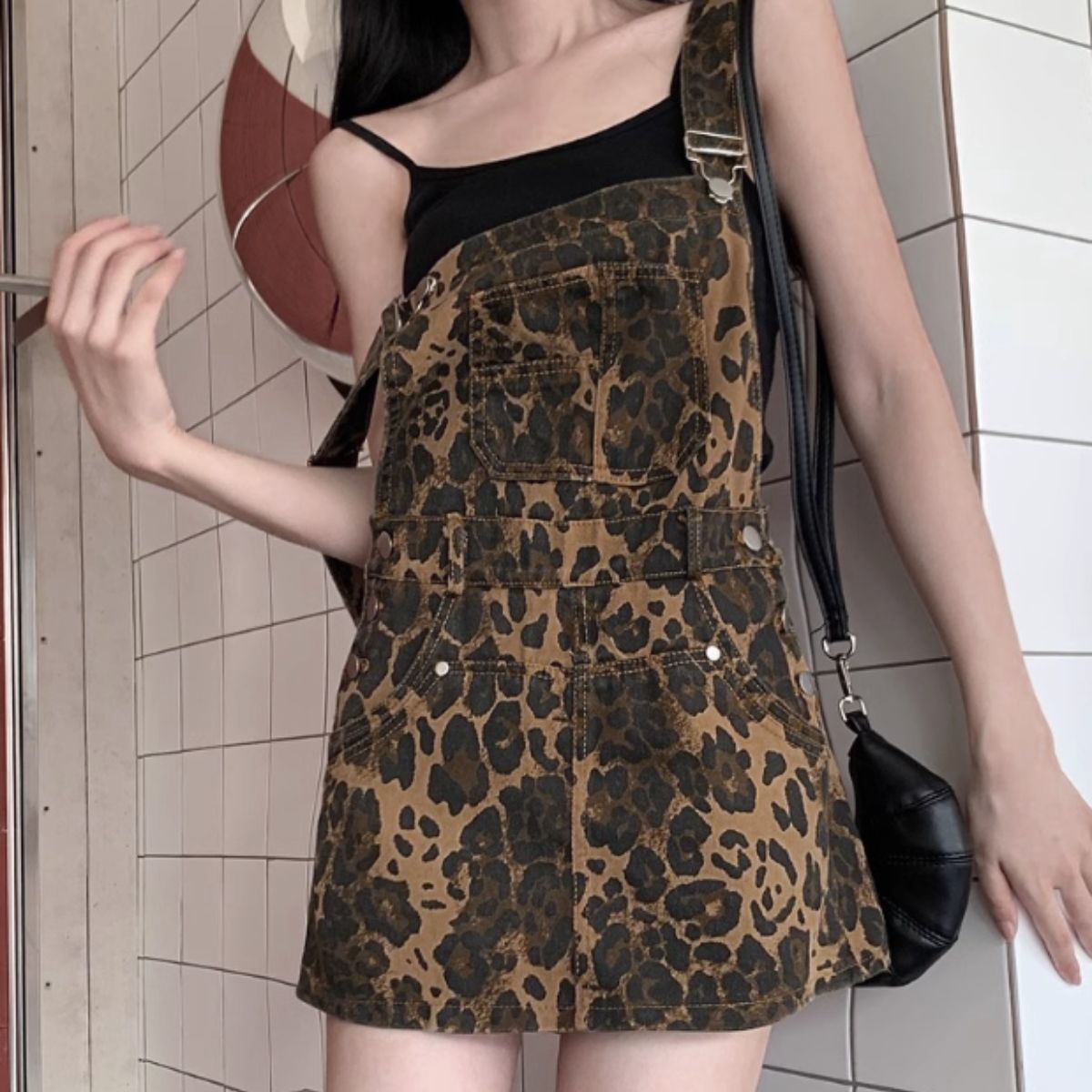 ベルシー Belle Cie サロペット ジャンスカ スカート レオパード ひょう 豹 派手 夏 レディース 韓国ファッション 派手 ショートパンツ かっこいい ストリート 春夏 (ブラウン) ブラウン