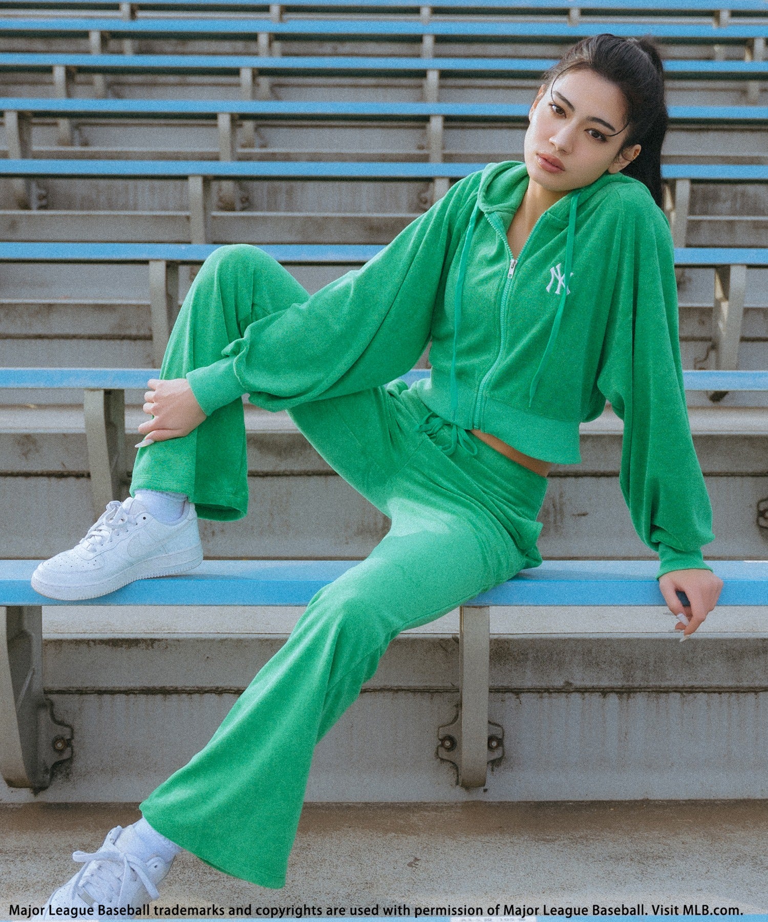 HUF パイル素材ショートセットアップ HUF パイル素材ショートセットアップ