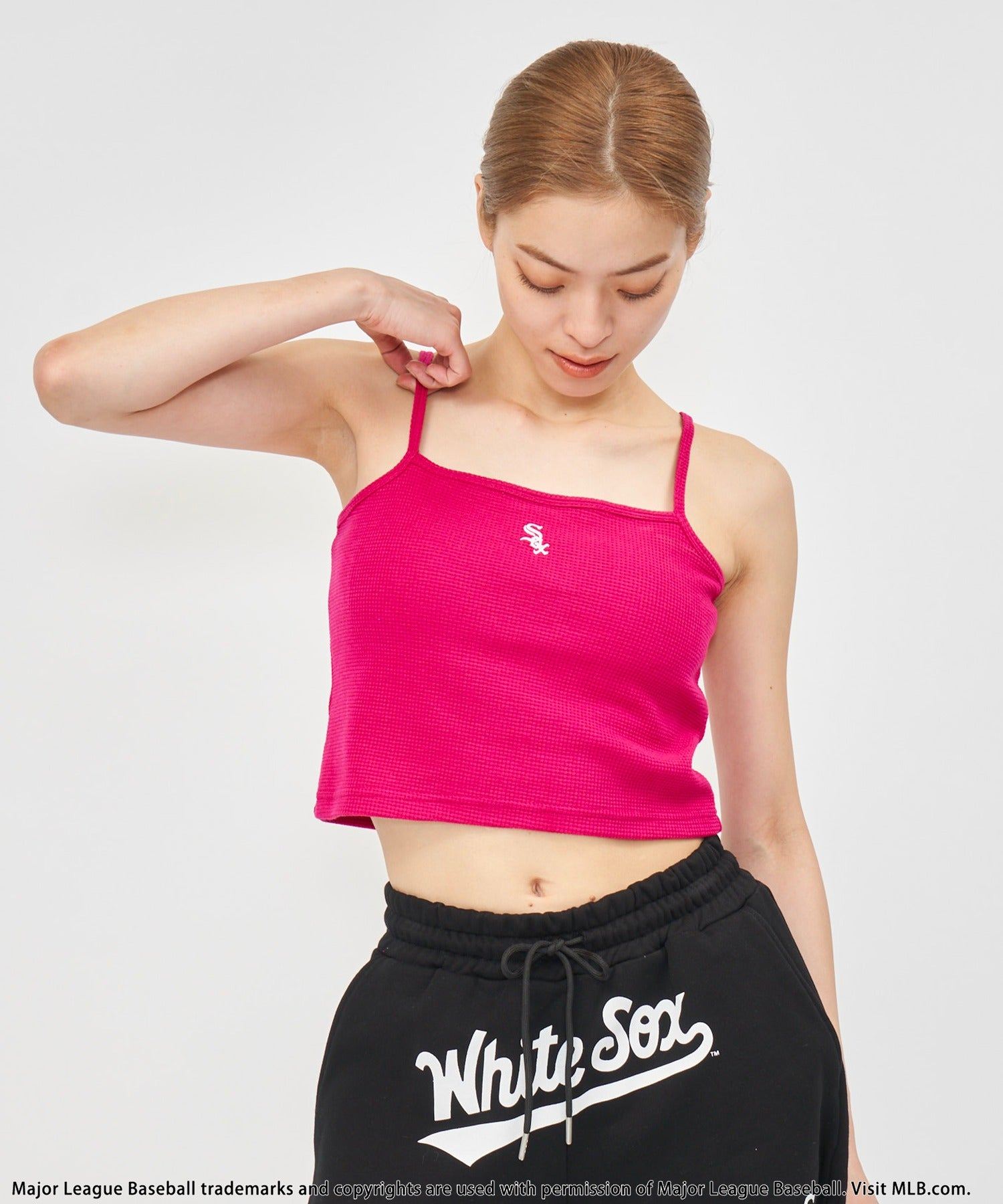 バック トゥー ザ フィールド (ビーティーティーエフ) BACK TO THE FIELD (BTTF) 【MLB】カップ付きワンポイントロゴサーマルキャミソール (ピンク系) ピンク系