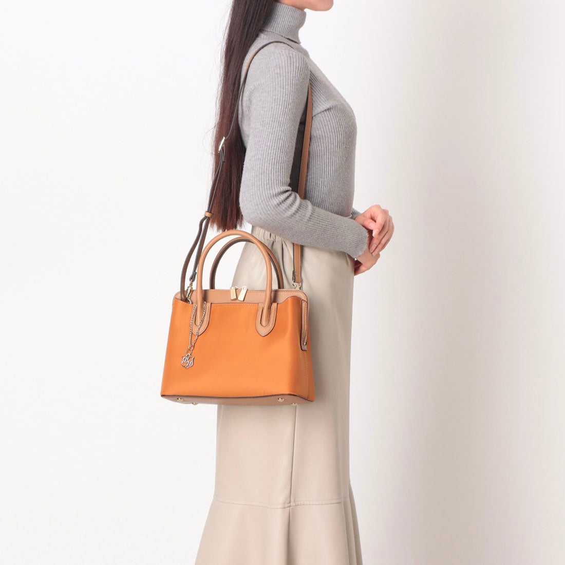 ベース BASE 【500mlペットボトル収納可】ナイロン×レザー 2WAY ハンドバッグ (グレー) グレー