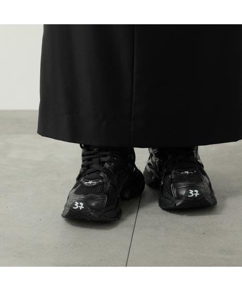 バレンシアガ BALENCIAGA 【サイズ限定特価】BALENCIAGA スニーカー Runner 677402 W3RB1 (1000/BLACK/ブラック) 1000/BLACK/ブラック