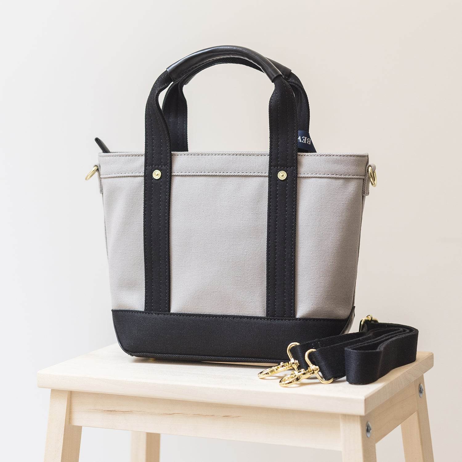 ビバリーヒルズポロクラブ BEVERLY HILLS POLO CLUB トートバッグ レディース 2WAY 帆布 ショルダー付き 小さめ 軽量 通勤 お出かけ 大人可愛い カジュアル キャンバストートバッグXS ブランドバッグPN24371503BB (グレー) グレー