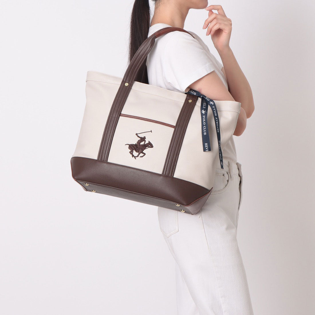 ビバリーヒルズポロクラブ BEVERLY HILLS POLO CLUB トートバッグ レディース A4対応 大きめ PU 合皮 通勤 肩掛け 自立 刺繍ロゴ 大人可愛い 軽量 上品 シンプル BHPC ブランド PUトートバッグL PN17587702BB (グレージュ) グレージュ