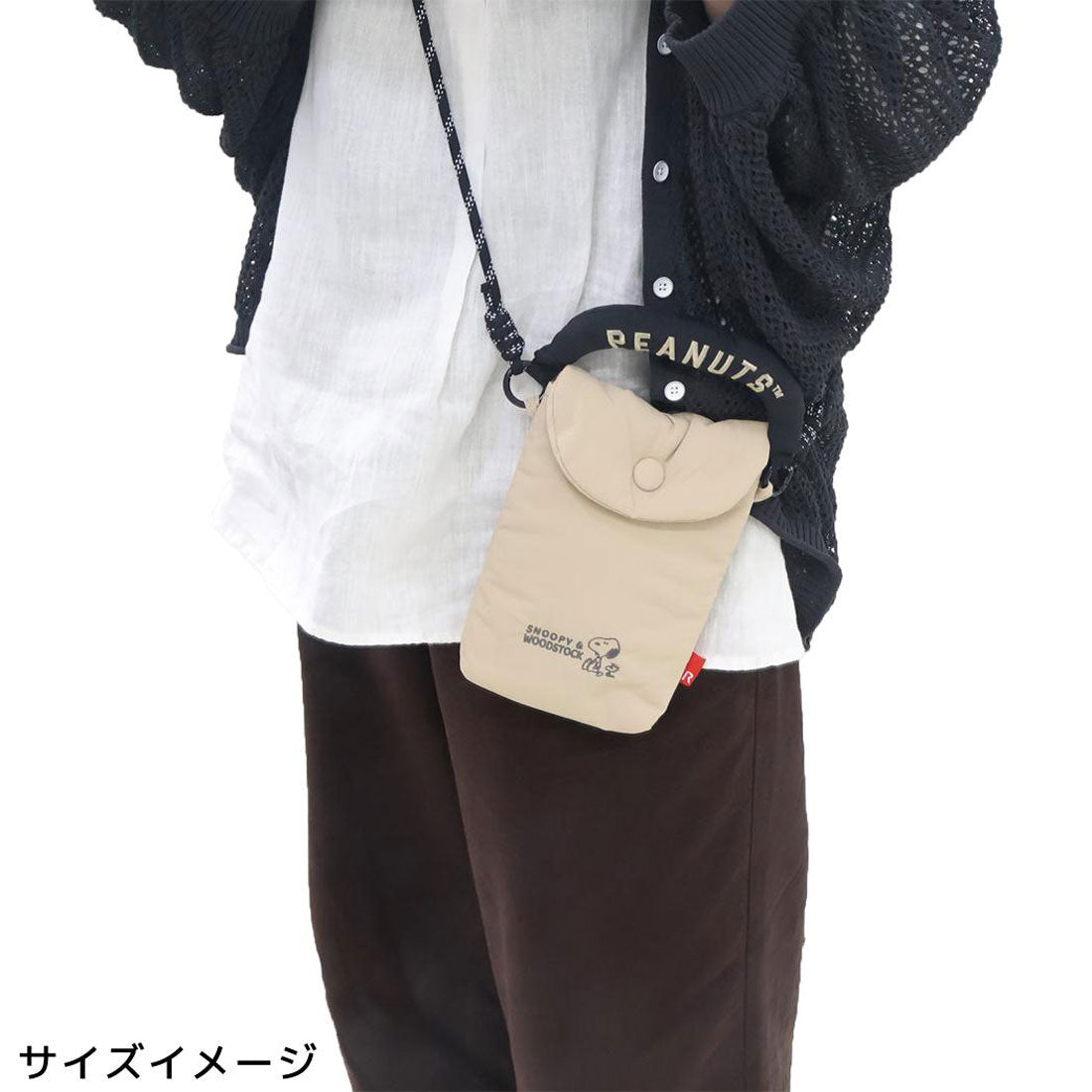 シネマコレクション cinemacollection スヌーピー ショルダーバッグ IP.BR.Padded.Peanuts-0S サコッシュ s-black ピーナッツ ルートート ミニショルダー 斜め掛けかばん キャラクター グッズ 他