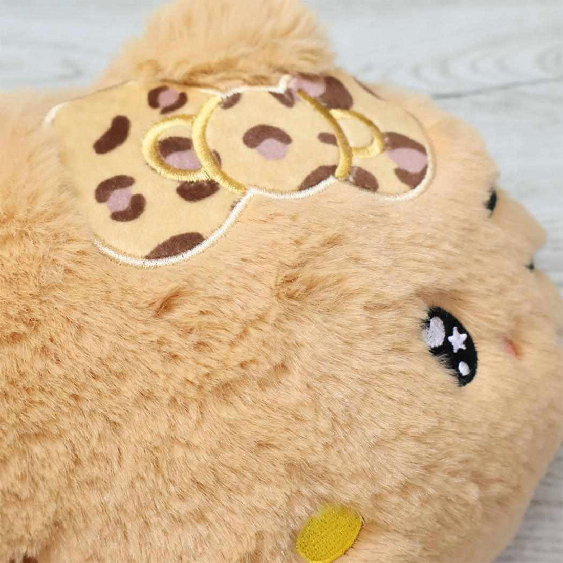 シネマコレクション cinemacollection ハローキティ 斜め掛けかばん ファーチェーンショルダーバッグ 114 LEO サンリオ ヤスダ通商 プレゼント 肩掛け ななめがけ キャラクター グッズ ベージュ