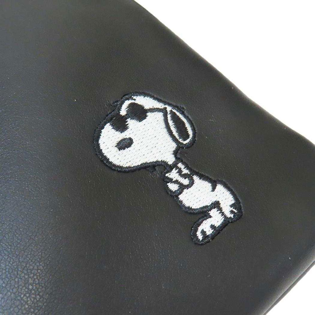 シネマコレクション cinemacollection スヌーピー スマホポーチ ワンマイルスマートポーチ FAMOUS BEAGLE ピーナッツ カミオジャパン ショルダー 斜め掛けかばん キャラクター グッズ 他