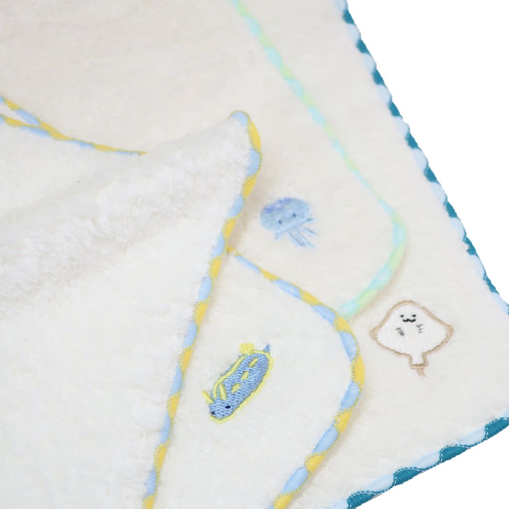 シネマコレクション cinemacollection ミニタオル ワンポイント刺繍タオル スマイルエイ ナチュラル フレンズヒル (メーカー指定色) メーカー指定色