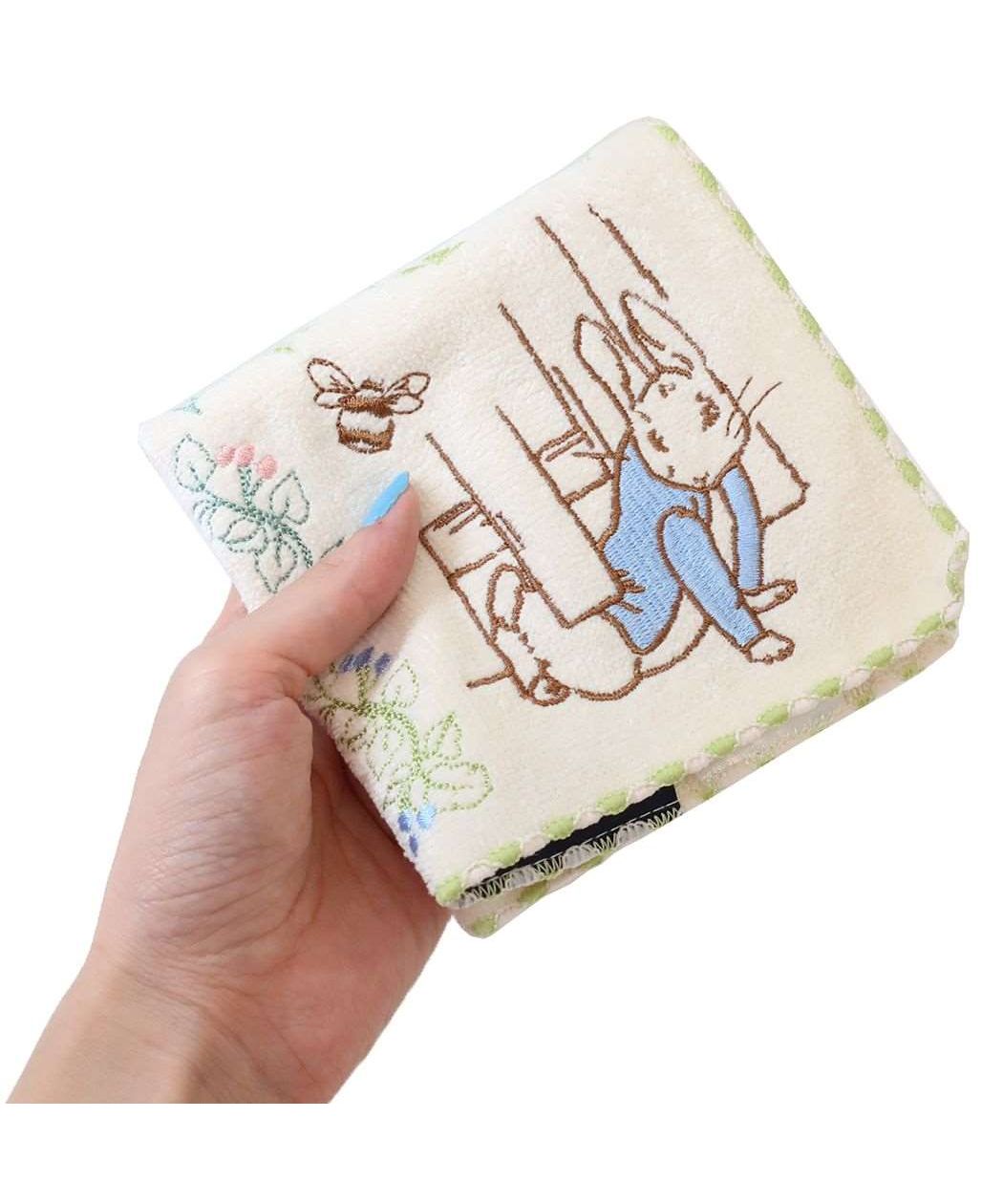 シネマコレクション cinemacollection ピーターラビット ミニタオル 刺繍 ハンドタオル フォレストストーリー 丸眞 お手拭きタオル 絵本キャラクター グッズ (メーカー指定色) メーカー指定色