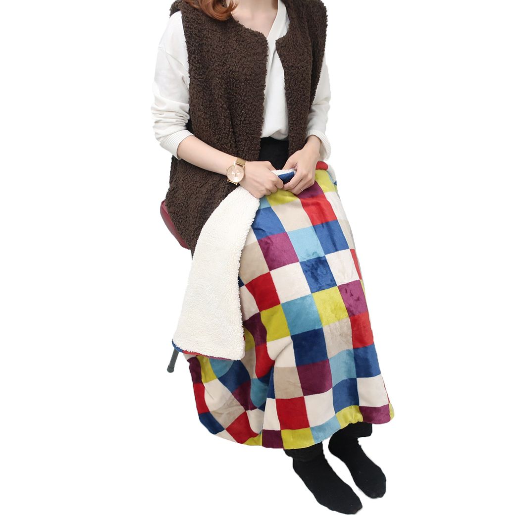 シネマコレクション cinemacollection ひざ掛け ボア付ブランケット マルチプル レッド フレンズヒル ウォーマー雑貨 防寒対策 もこもこ グッズ (メーカー指定色) メーカー指定色