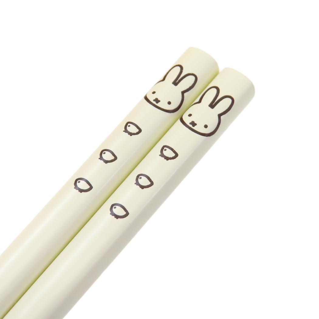 シネマコレクション cinemacollection ミッフィー おはしセット 箸&箸置き こっこ親子 ディックブルーナ 金正陶器 子供 贈り物 セット 絵本キャラクター グッズ (メーカー指定色) メーカー指定色