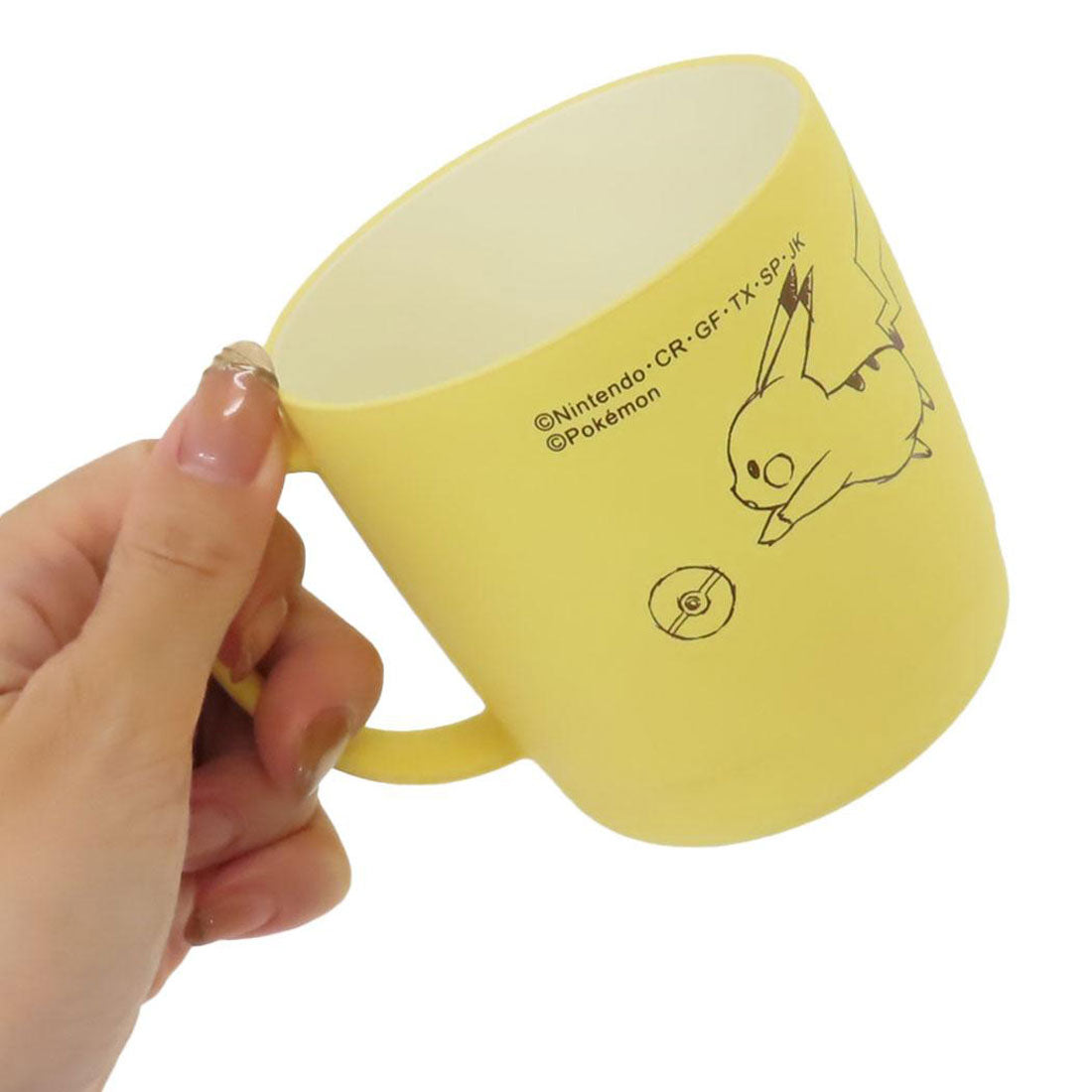 シネマコレクション cinemacollection ポケットモンスター マグカップ 樹脂製スタッキングランチコップ ピカチュウ イエロー ポケモン カミオジャパン プラスチック 食器 レンジ対応 キャラクター グッズ 【返品不可商品】 イエロー