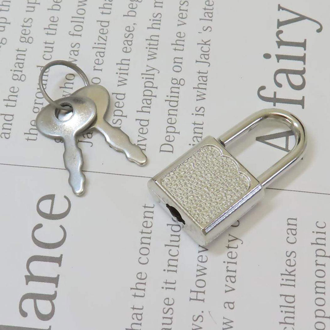 シネマコレクション cinemacollection 貯金箱 カギ付き缶バンク クラウドポップタイム クーリア プレゼント かわいい グッズ 他