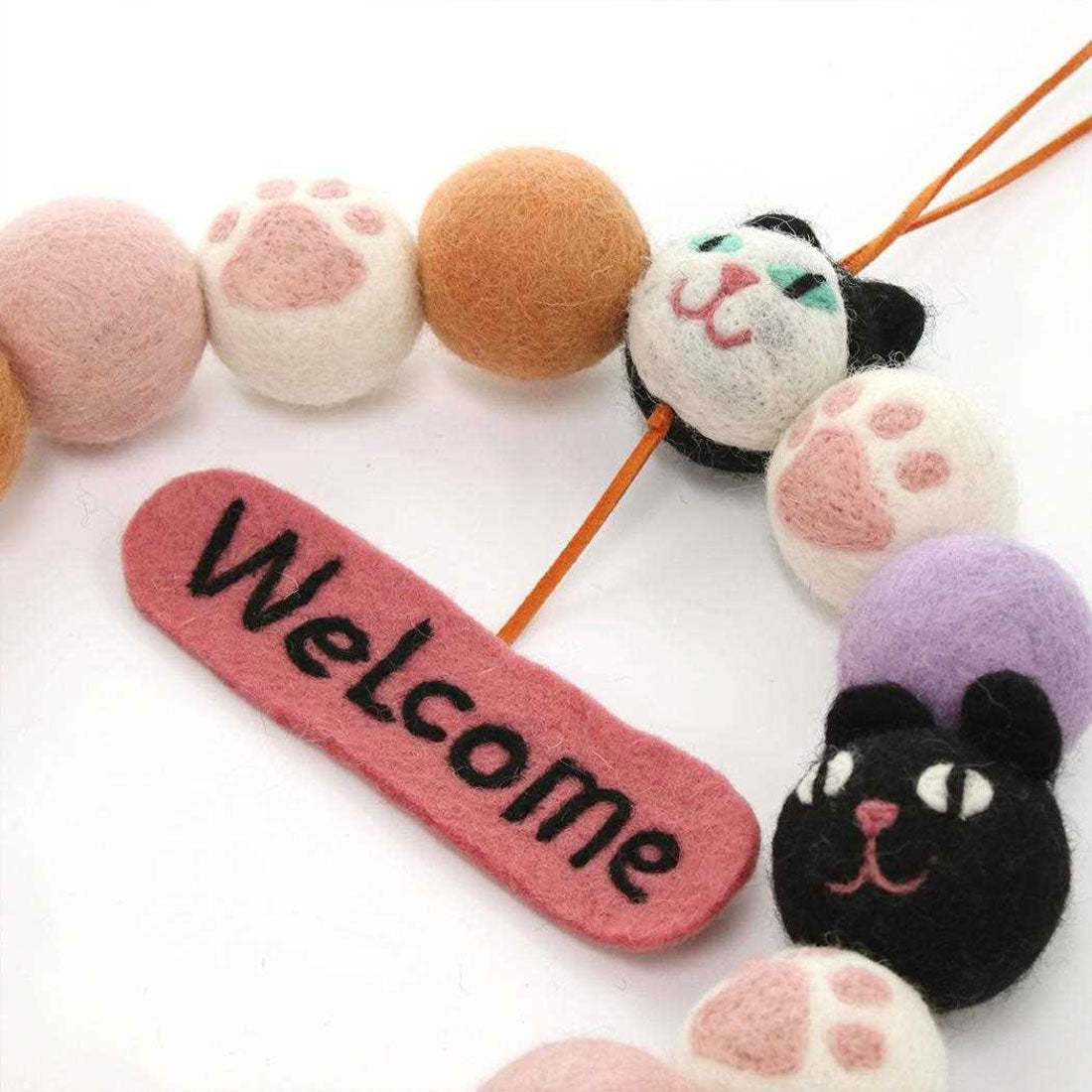 シネマコレクション cinemacollection アニマルグッズ インテリア雑貨 フェルトリース ウェルカム ネコ ねこ トモコーポレーション かわいい おしゃれ 玄関 グッズ マルチカラー