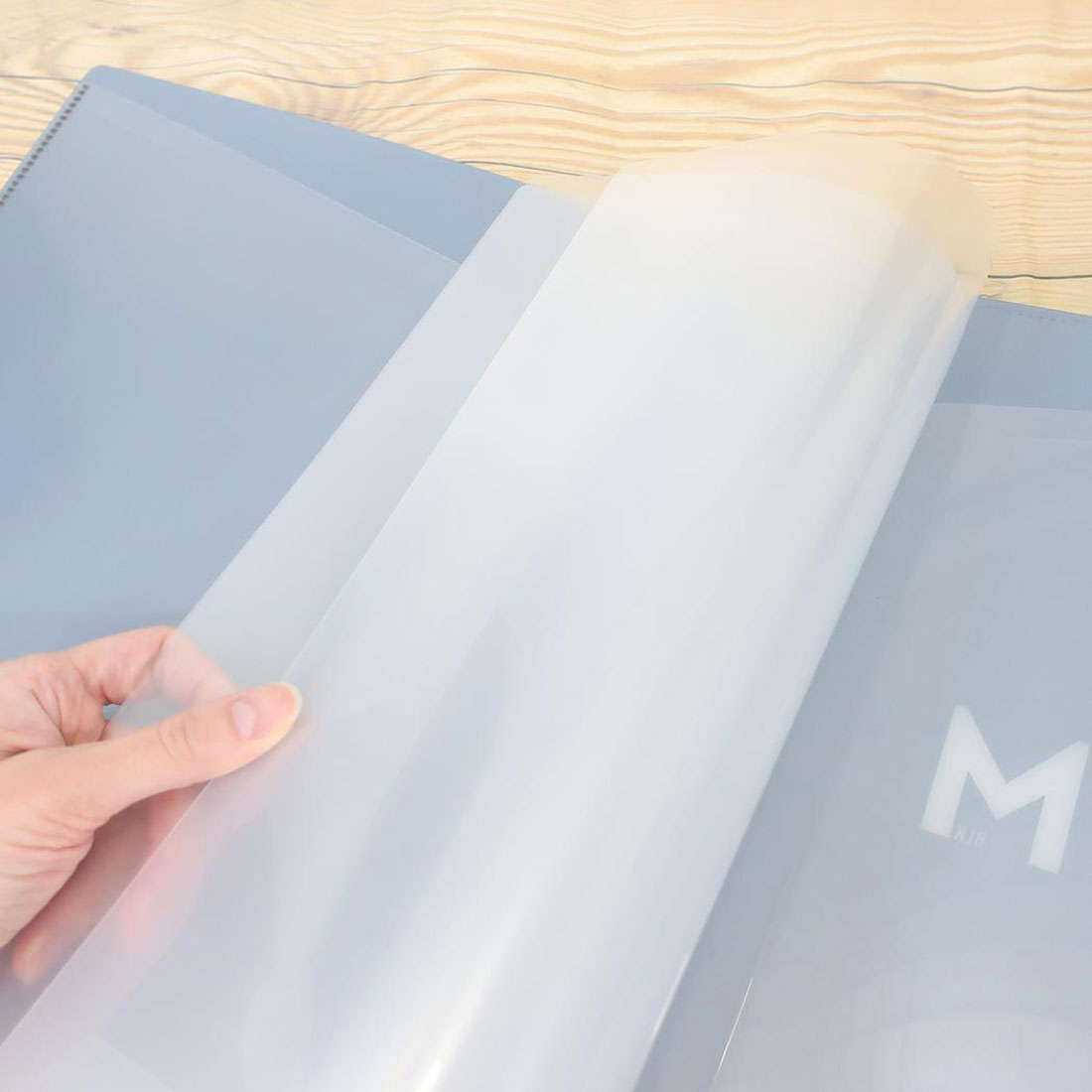 シネマコレクション cinemacollection MOTION ポケットファイル ハードハード6ポケットクリアファイル ブラック カミオジャパン 新学期準備文具 シンプル グッズ 他