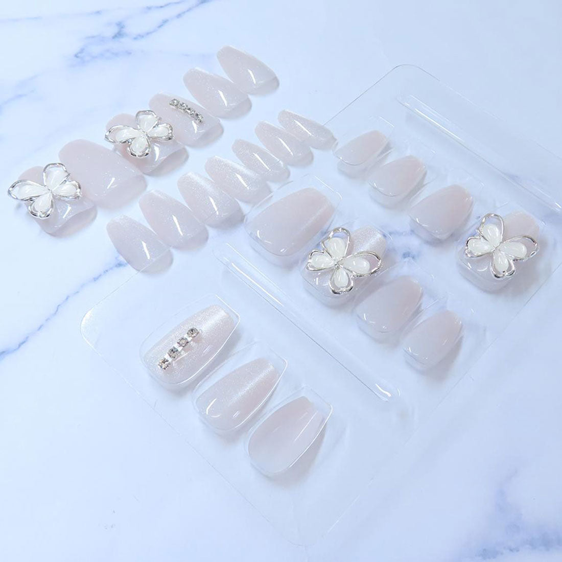 シネマコレクション cinemacollection コスメ雑貨 ネイルチップ マグネットシリーズ MAG BEIGE カミオジャパン ネイルアート 付け爪 おしゃれ グッズ 他