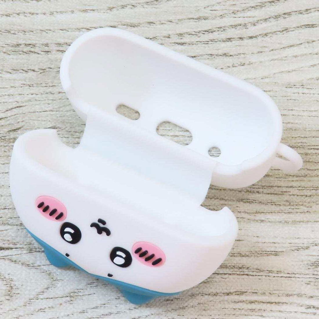 シネマコレクション cinemacollection ちいかわ エアーポッズプロケース AirPods Pro 第2世代 対応シリコンケース ハチワレ グルマンディーズ エアポッズプロケース キャラクター グッズ ブルー